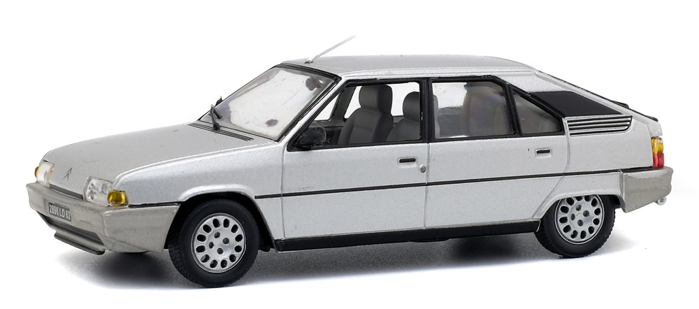 Citroen BX 16 TRS (1982) Solido S4303500 1/43 