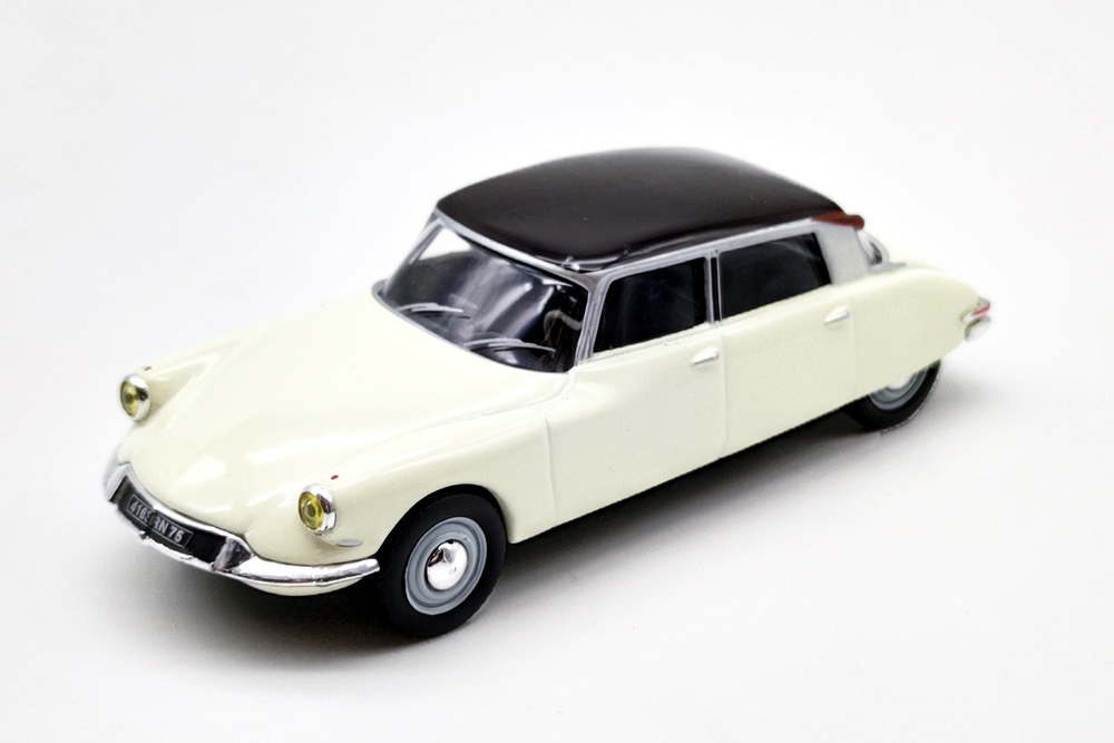 Citroen DS19 (1957) RBA 1/43 