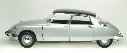 Citroen DS19 (1963) Solido 8033 1/18 