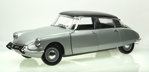 Citroen DS19 (1963) Solido 8033 1/18 