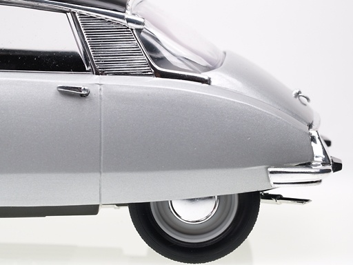 Citroen DS19 (1963) Solido 8033 1/18 