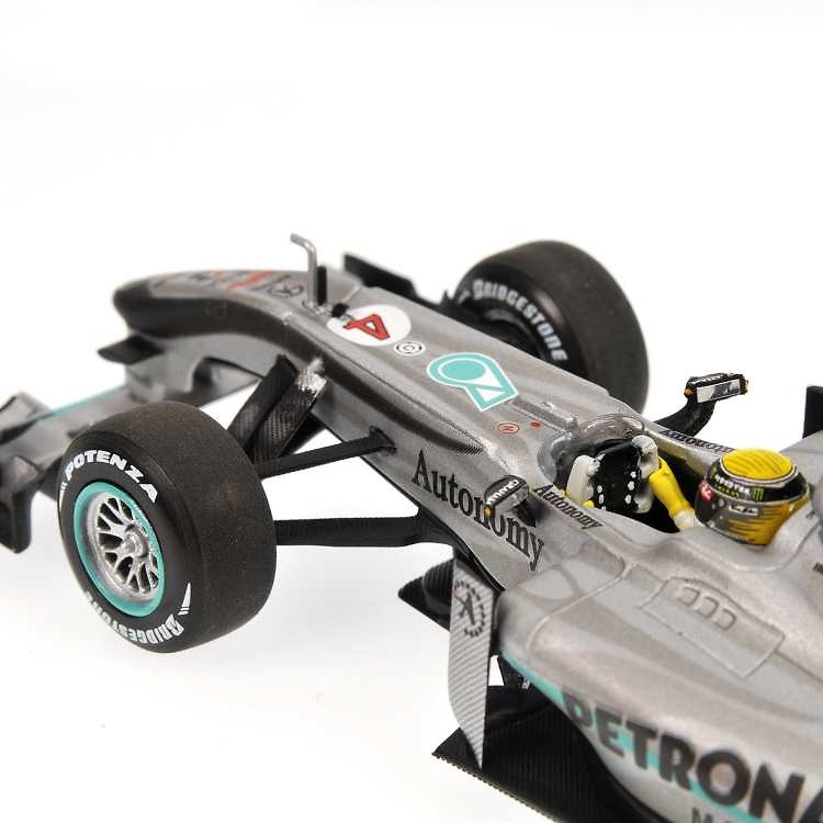 Mercedes MGP W01 