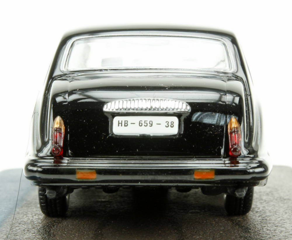 Daimler DS420 Limousine (1968) James Bond 