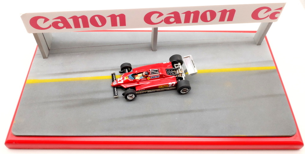 Diorama con 8 figuras Ferrari 126 C2 nº 27 
