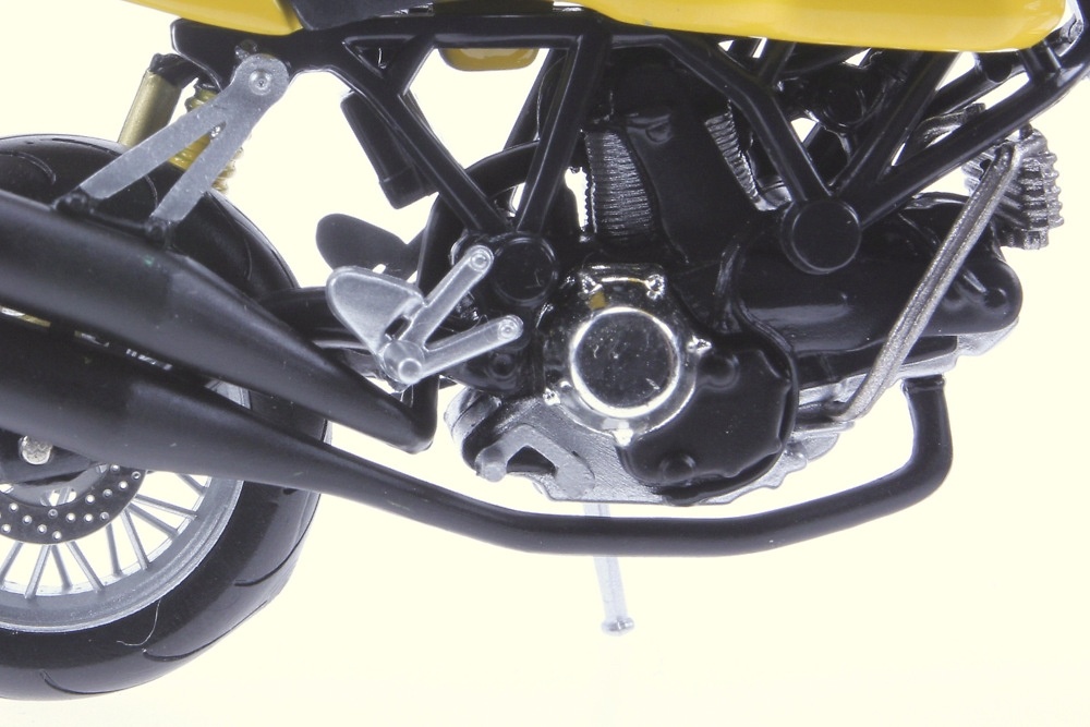 Ducati Sport 1000 (2006) Altaya LGM57 1/24 