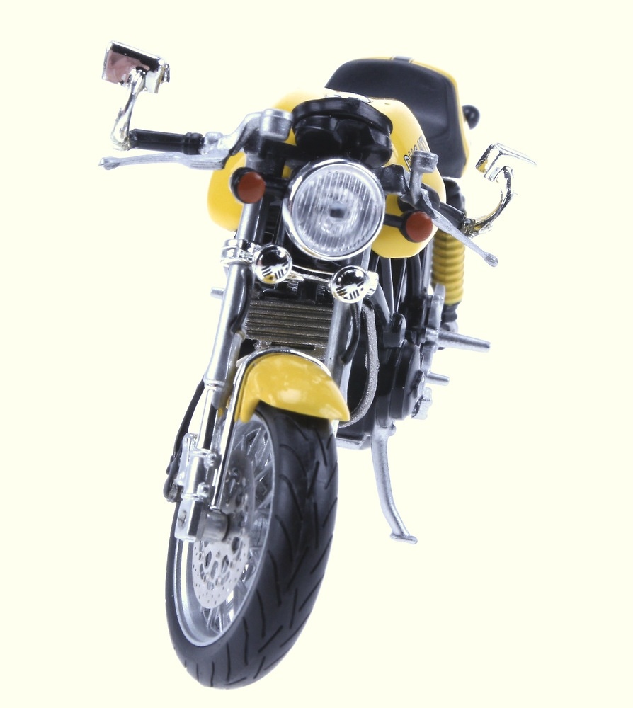 Ducati Sport 1000 (2006) Altaya LGM57 1/24 