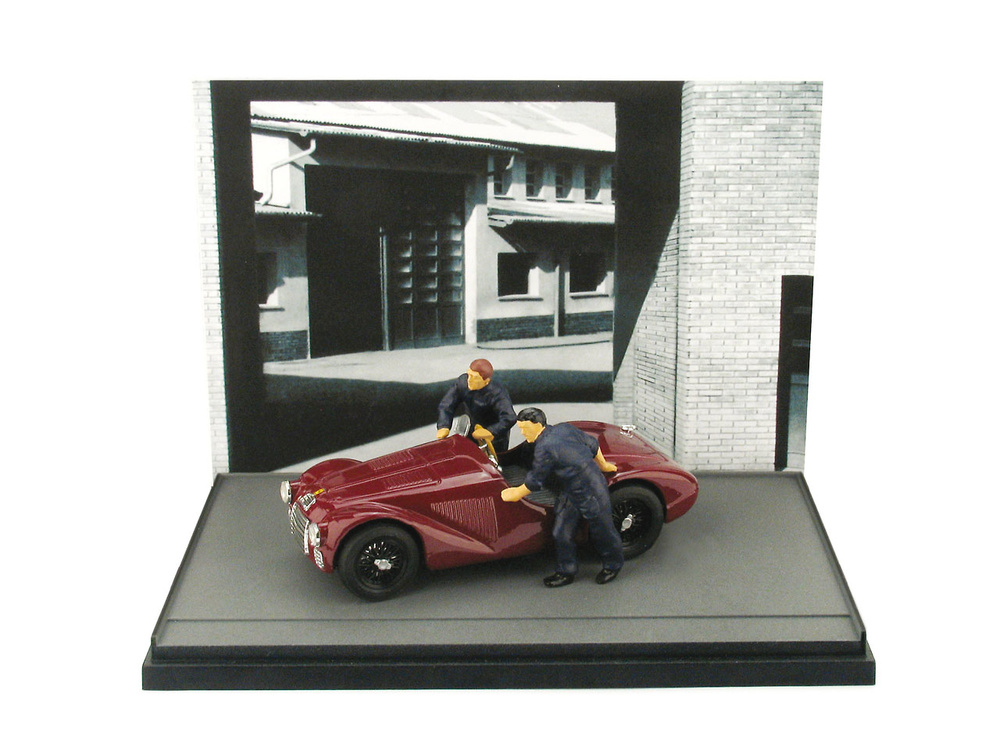 Ferrari 125 (1947) diorama con 2 mecánicos Brumm AS50 1/43 Diorama Decorado en color 