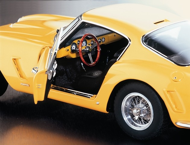 Ferrari 250 GT Berlinetta batalla corta SWB (1961) CMC 