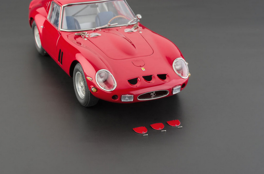 Ferrari 250 GTO (1962) CMC M154 1:18 