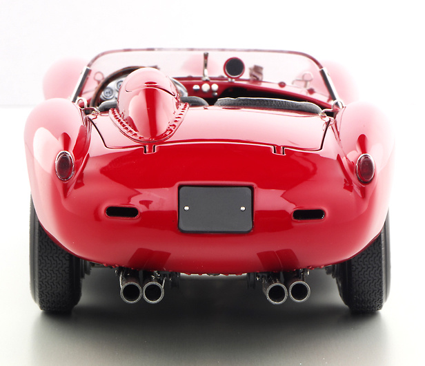 Ferrari 250 Testa Rossa (1958) CMC M071 1/18 