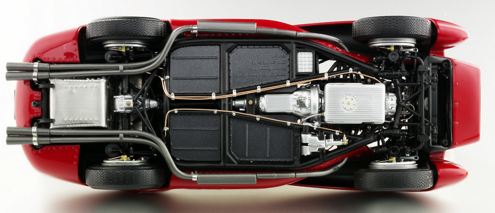 Ferrari 250 Testa Rossa (1958) CMC M071 1/18 