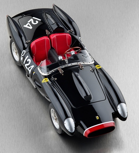 CMC M-081 Classic Model Cars Ferrari 250 Testa Rossa nº 124 (1958) CMC 1/18 - Classic Model Cars