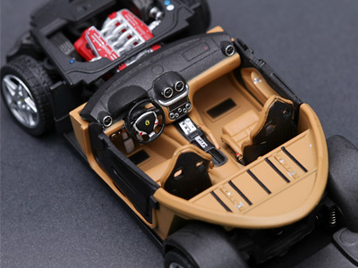 Ferrari 599 GTB Fiorano Kit Montaje Pintado Enterbay FRM0001210 1/43 
