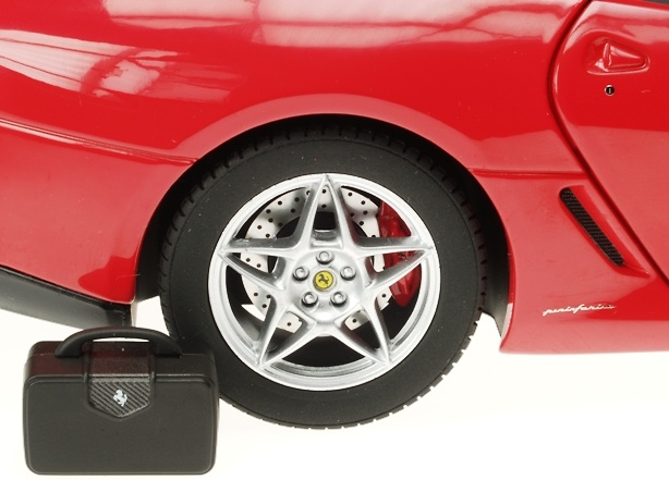 Ferrari 599 GTB Fiorano Rojo Elite Hot Wheels 1/18 