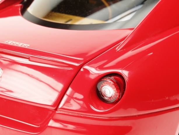 Ferrari 599 GTB Fiorano Rojo Elite Hot Wheels 1/18 