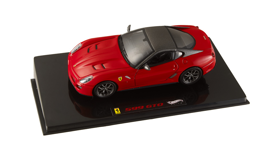 Ferrari 599 GTO (2010) Hot Wheels T6267 1/43 