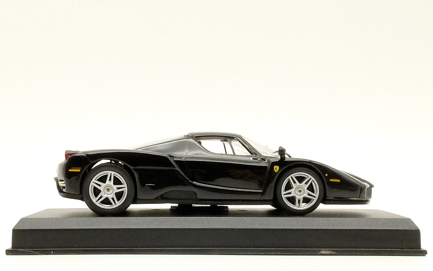 Ferrari Enzo (2002) Fabbri 1/43 