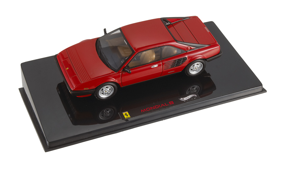 Ferrari Mondial 8 (1980) Hot Wheels V8381 1/43 