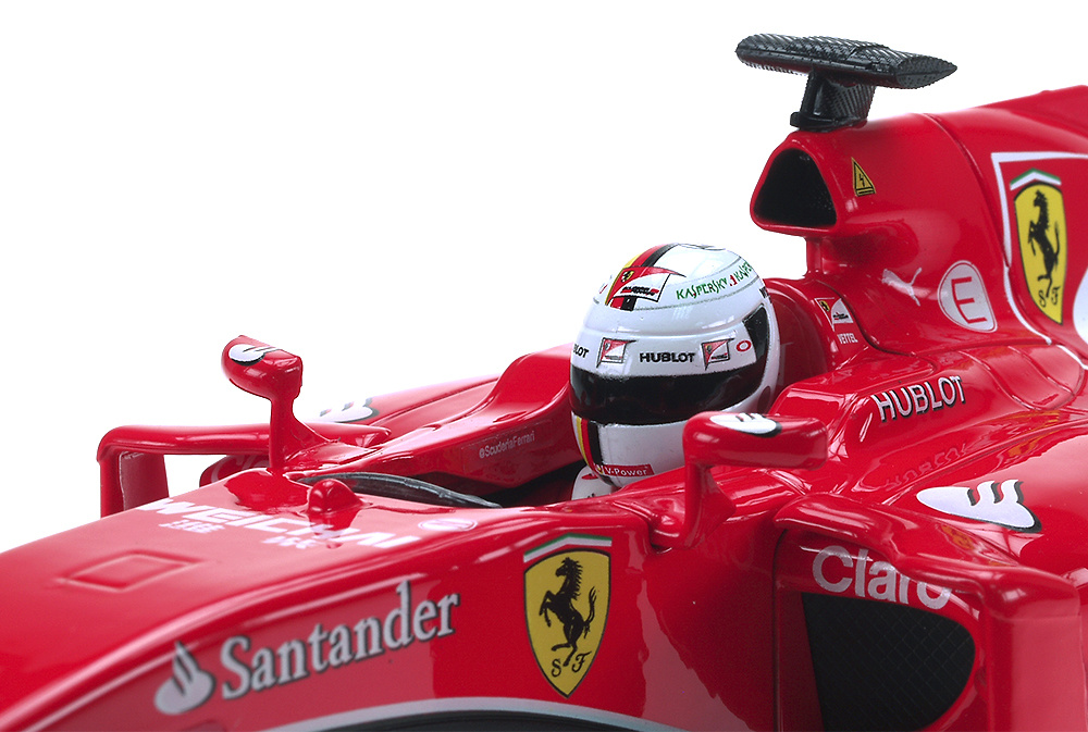 Ferrari SF15-T nº 5 Sebastian Vettel (2015) Bburago 16801V 1:18 