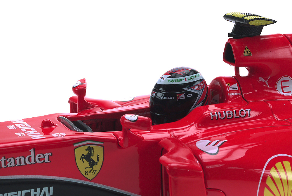 Ferrari SF15-T nº 7 Kimi Räikkönen (2015) Bburago 16801R 1:18 