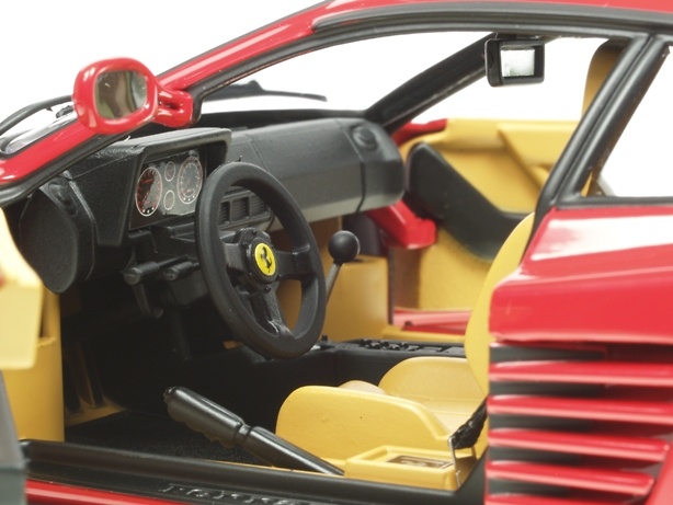 Ferrari Testa Rossa (1984) Hot Wheels Elite 1/18 