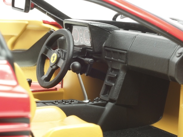 Ferrari Testa Rossa (1984) Hot Wheels Elite 1/18 