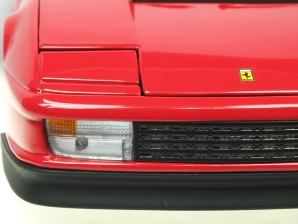 Ferrari Testa Rossa (1984) Hot Wheels Elite 1/18 