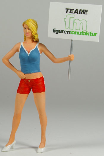Figura Señorita con cartel de posición Figurenmanufaktur 180049 1:18 
