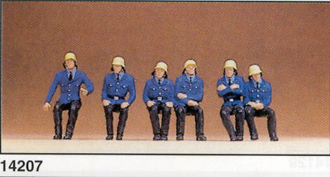 Figuras Bomberos sentados Preiser 14207 1/87 