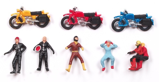Figuras Parejas en moto Aneste 4082 1/87 