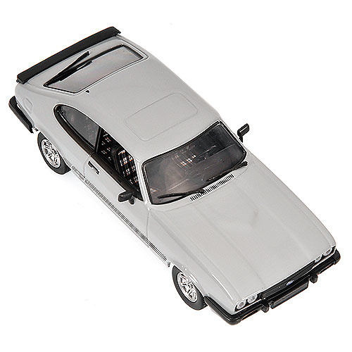 Ford Capri Serie III (1982) Minichamps 400082228 1/43 
