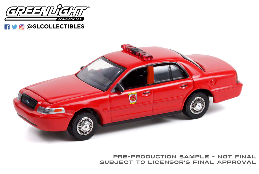 Ford Crown Victoria Interceptor - Bomberos de Baltimore (2001) Greenlight 67020E 1/64 