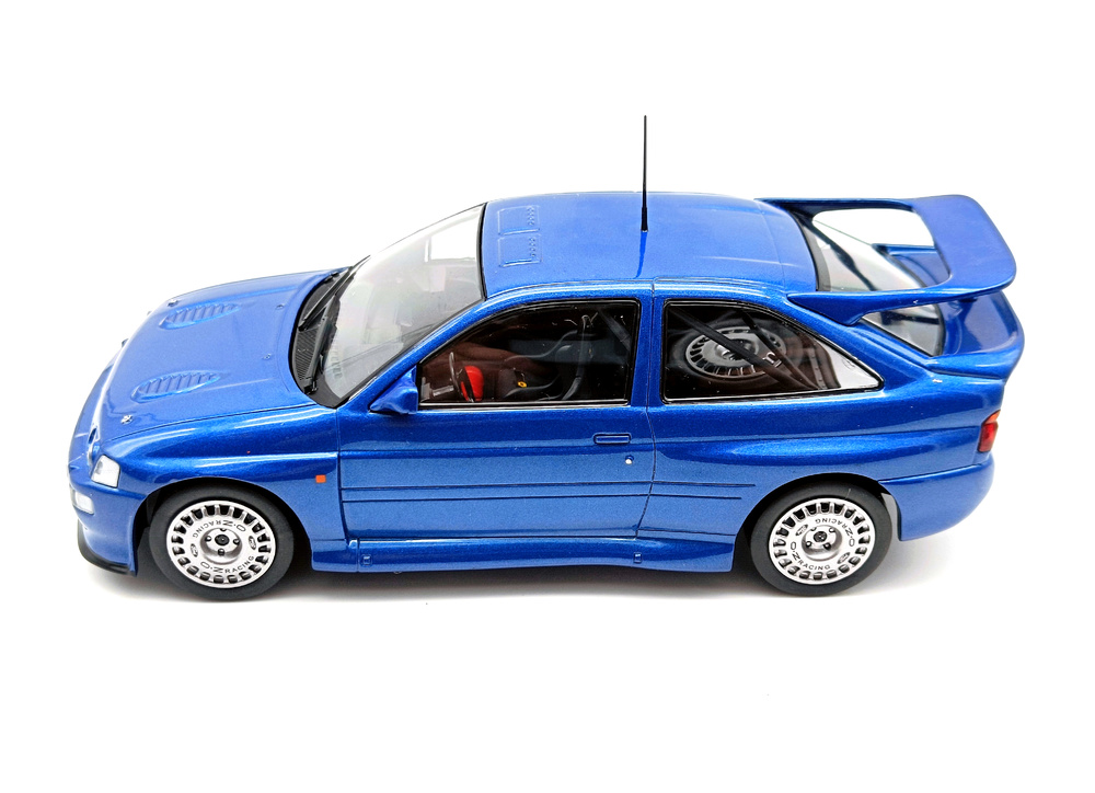 Ford Escort RS Cosworth (1989) White Box 1/24 