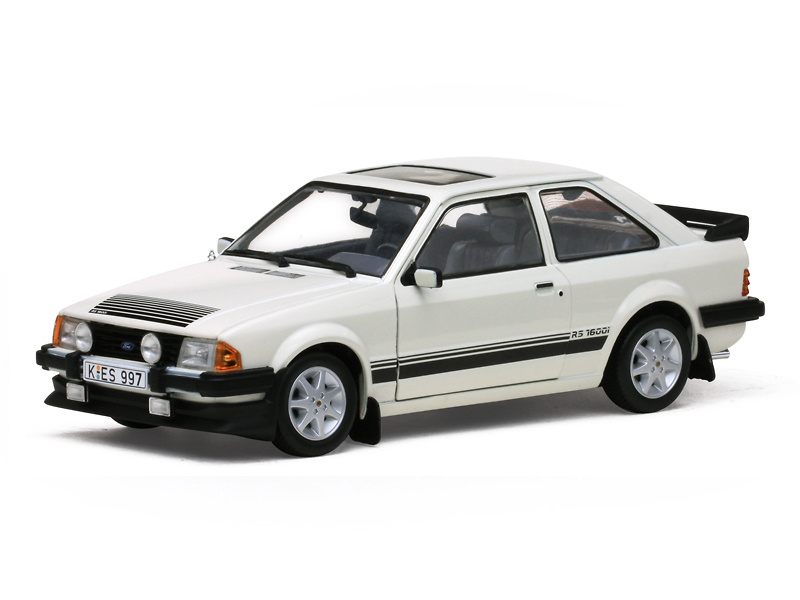 Ford Escort RS1600i (1984) Sun Star 04997 1/18 