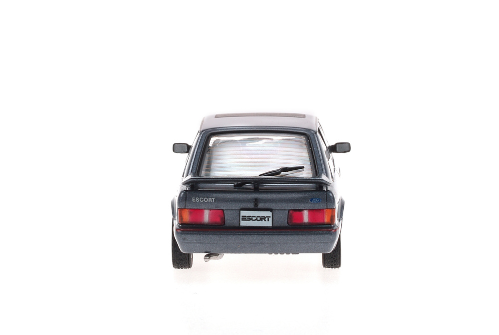 Ford Escort XR3i Serie IV (1990) White Box WB096 1:43 