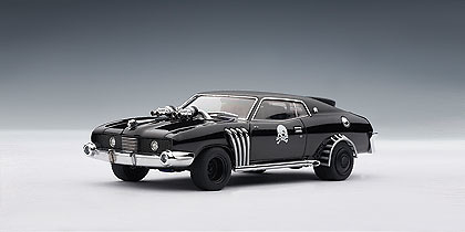Autoart 52745 MAD MAX 2 : The Road Warrior - Interceptor/coche enemigo 
