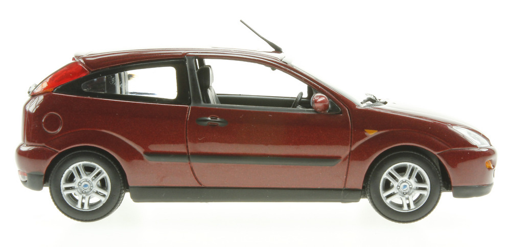 Ford Focus 3p Serie I (2002) Minichamps 113481 1/43 