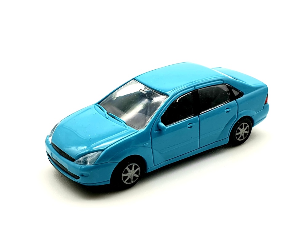 Ford Focus Sedán (2000) Rietze 20860 1/87 
