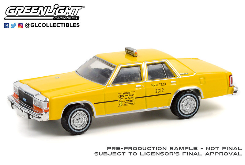 Ford LTD Crown Victoria - Taxi Nueva York (1991) Greenlight 1/64 