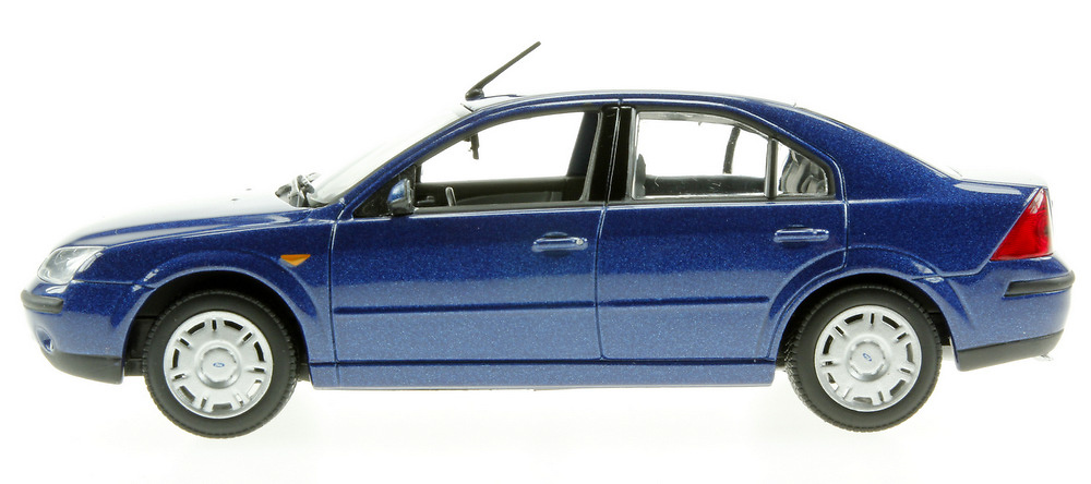 Ford Mondeo serie III (2001) Minichamps 433080004 1/43 