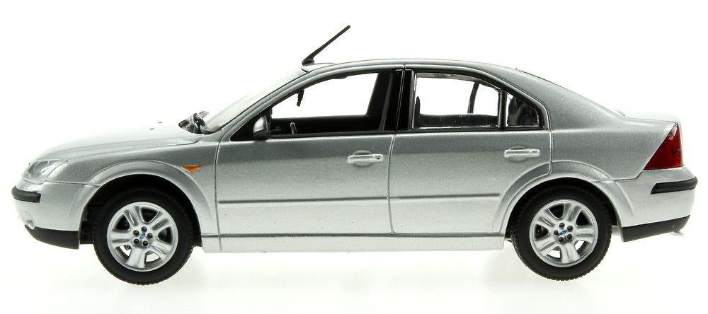 Ford Mondeo serie III (2001) Minichamps 433080003 1/43 