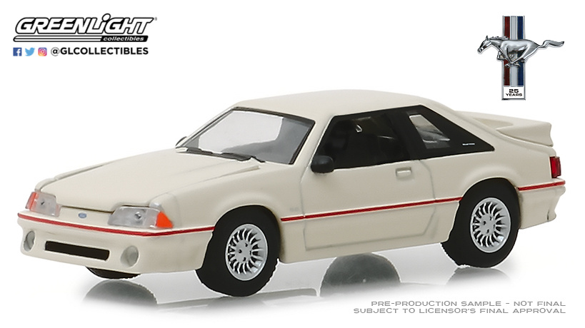 Ford Mustang 5.0 (1989) Greenlight 27970E 1/64 