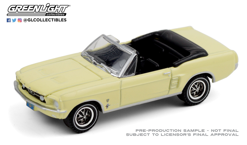 Ford Mustang Cabrio (1967) Greenlight 30214 1/64 