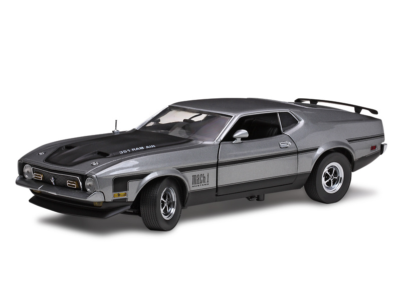 Ford Mustang Mach 1 (1971) Sun Star 03607 1/18 