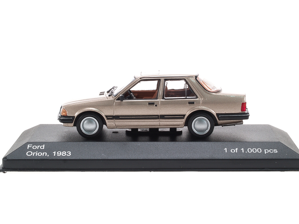 Ford Orion GL (1983) White Box WB079 1:43 