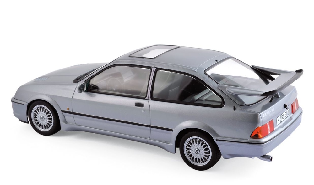 Ford Sierra RS Cosworth (1986) Norev 182770 1/18 