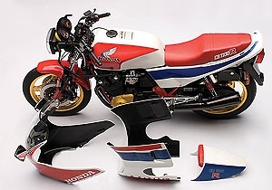 Honda CB1100R (1983) Autoart 06011 1/6 