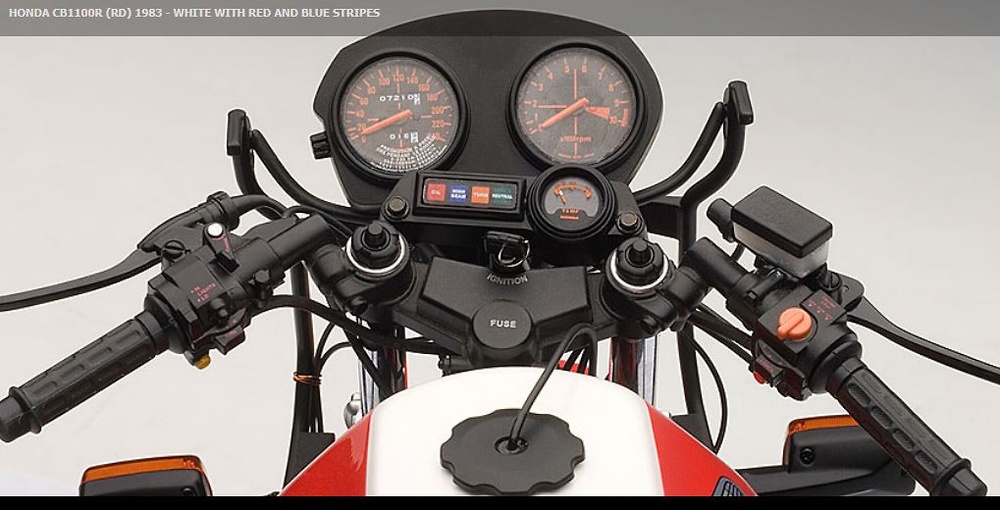 Honda CB1100R (1983) Autoart 06011 1/6 