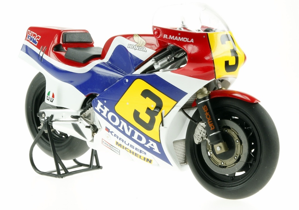 Honda NSR500 nº 3 Randy Mamola (1984) Altaya MC12 1/12 