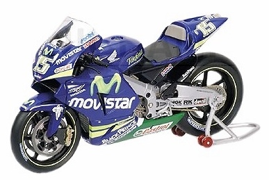 Honda RC211V nº 15 Sete Gibernau (2005) Minichamps 122051015 1/12 